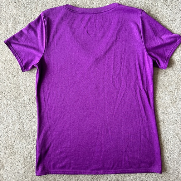 Nike T-shirt - Picture 2 of 5